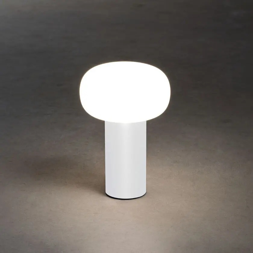 DIMMABLE USB TABLE LAMP